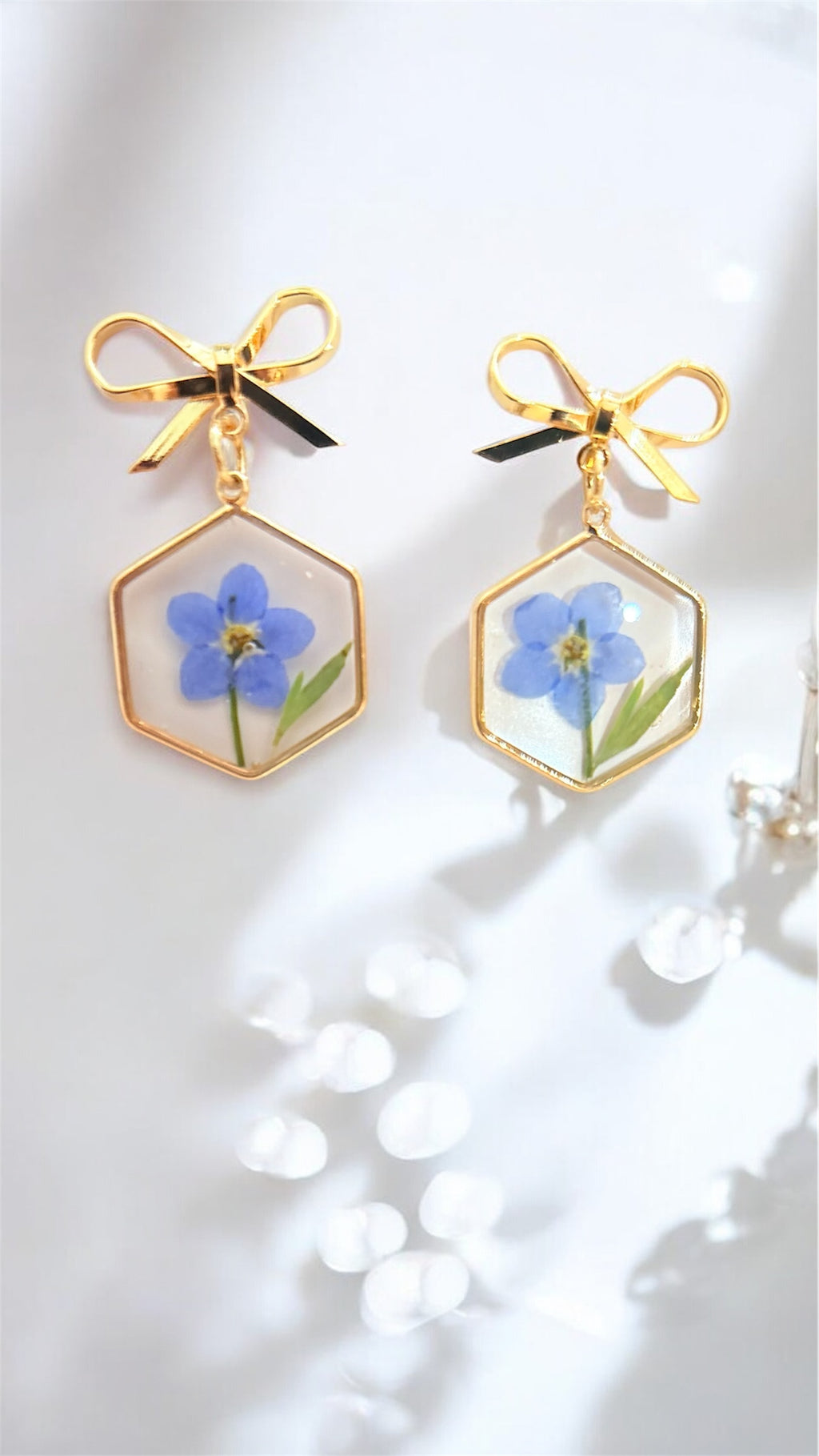 Forget-me-nots hexagon earrings