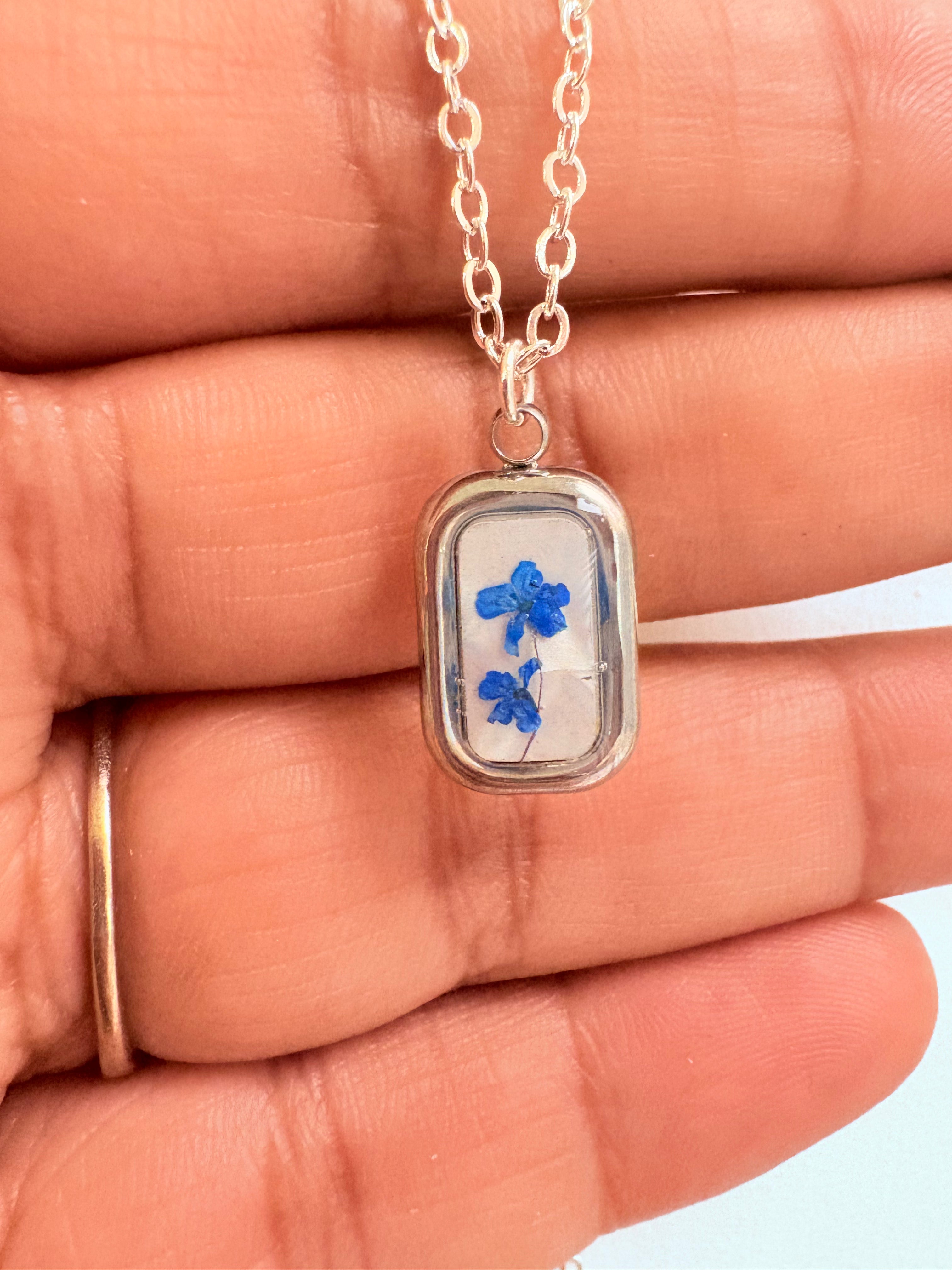 Blue queen anne's lace Necklaces